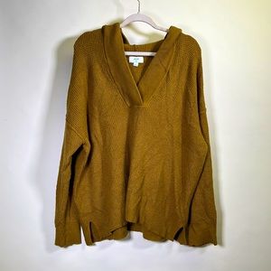NWOT, Soft and Cozy! Oversized Aerie hooded sweater, mustard yellow, Size Medium